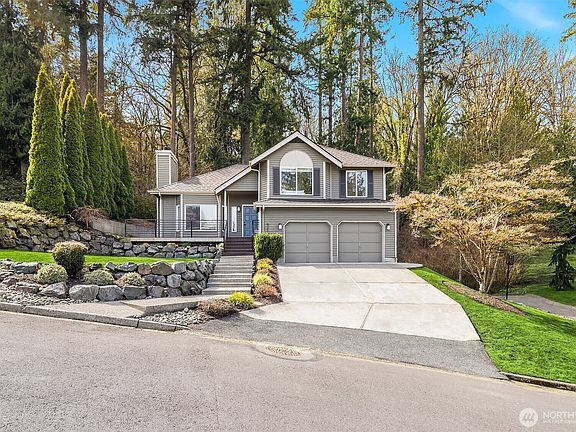 3rd image of 9215 Odin Way