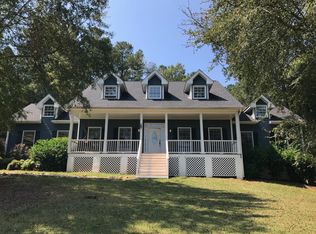 451 Chesterfield Rd, Bogart, GA 30622