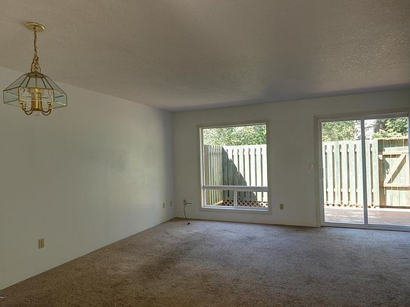 3rd image of 66 NW 33rd Pl Unit E