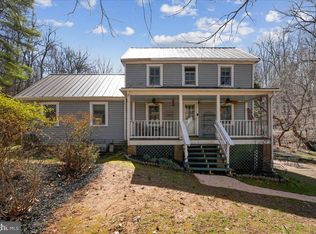 13064 Furnace Mountain Rd, Lovettsville, VA 20180