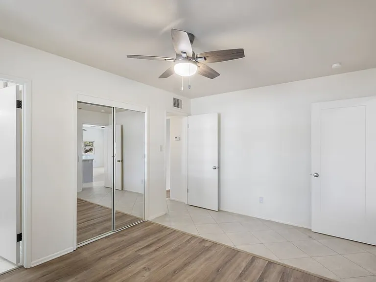 5742 N 12th Pl #5742 N 12TH — Photo 13