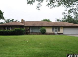 1656 Leavitt, Warren, OH 44481