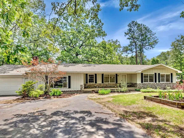 1300 Eve St S, Mena, AR 71953