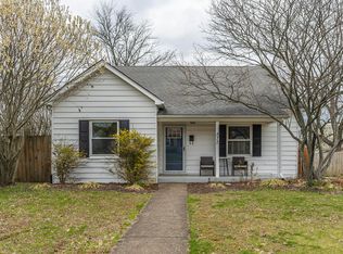 577 Stratford Dr, Lexington, KY