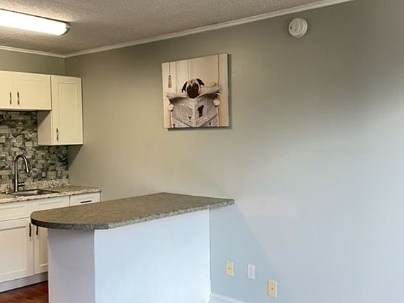 2nd image of 1700 Clinch Ave Unit 414