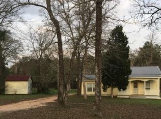 2525 Bill Hales Rd, Willis, TX 77378