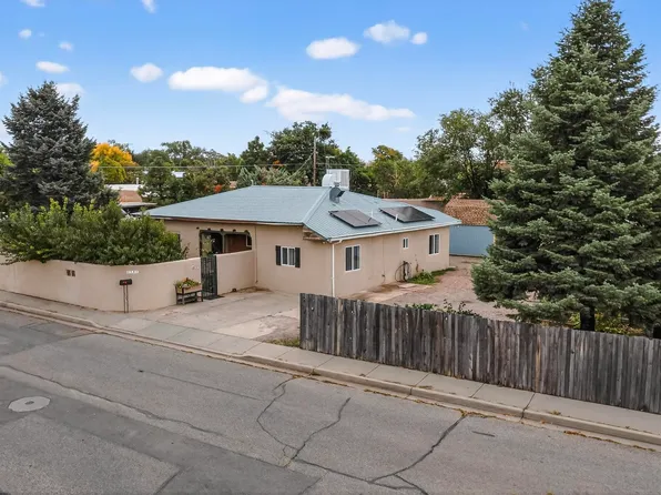 2504 Rosina St, Santa Fe, NM 87505