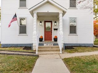 9 W John Adams Ave, Altamont, IL 62411