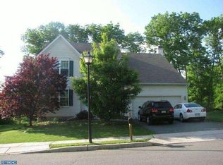 1028 Fallbrook Ln #1028, Pottstown, PA 19464