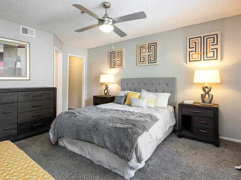 Boulevard at 4201 Apartments — Photo 7