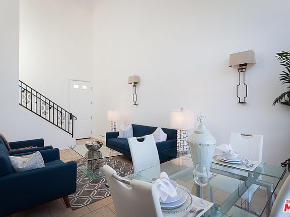 5th image of 851 N San Vicente Blvd APT 308