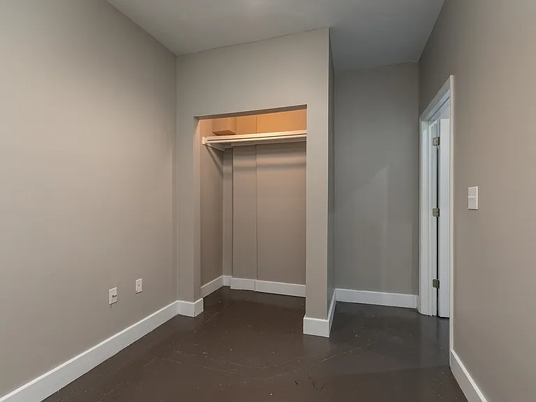 2 bedroom