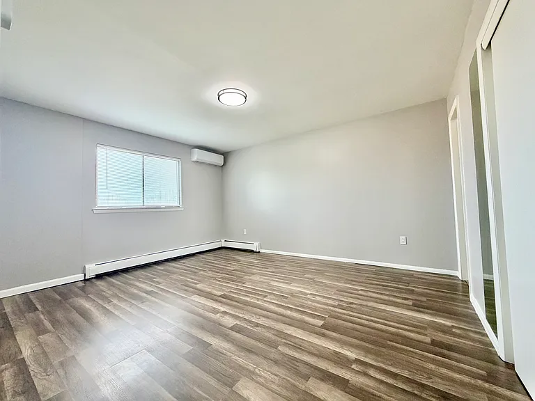 14 Mill Rd #2 — Photo 16