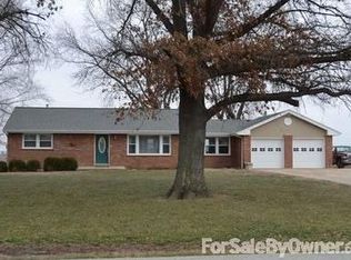 4915 Tower Line Rd, Saint Charles, MO 63301