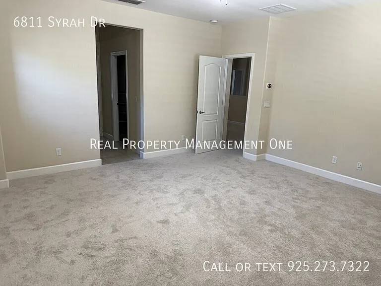 6811 Syrah Dr — Photo 28