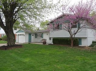 5127 Melvina St, Fairborn, OH 45324