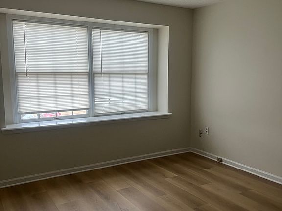 2nd image of 321 Edpas Rd