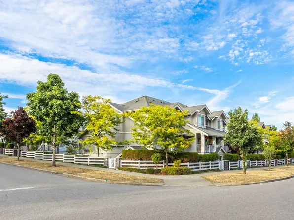 6568 193b St #42, Surrey, BC V4N 5S2