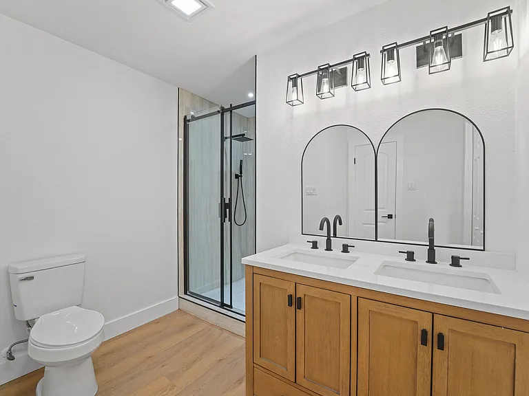 10746 Cotillion Dr — Photo 15