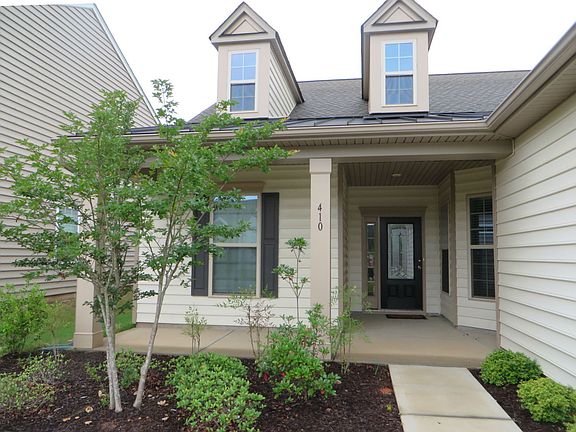 3rd image of 410 Brier Knob Dr