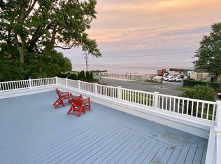 120 Hobson St, Stamford, CT 06902