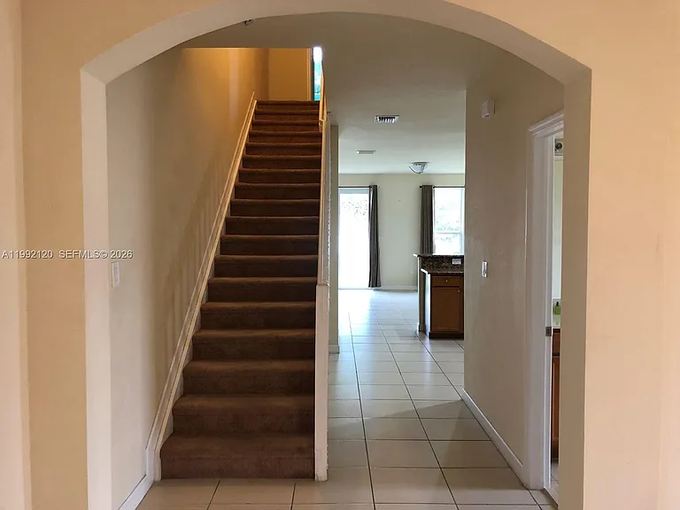 17000 SW 90th Ter — Photo 17