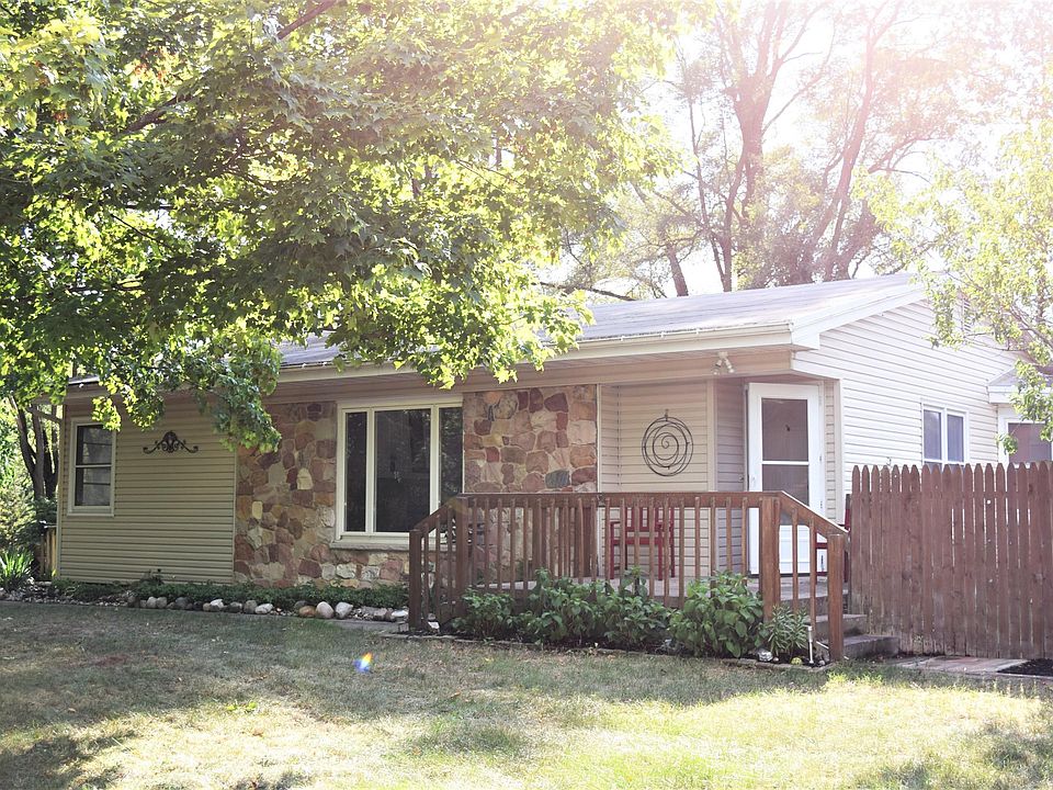 1st image of 3547 Dean Lake Ave NE