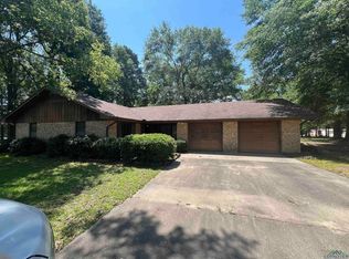 1640 Grangeway Rd, Marshall, TX 75672