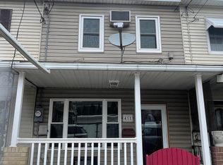 411 E 5th St, Mount Carmel, PA 17851