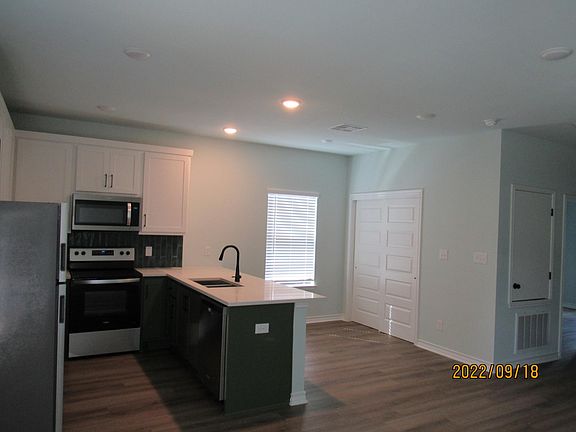 2nd image of 2346 Dakota St #1201