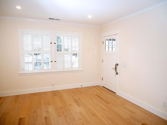 4th image of 1756 Croner Ave