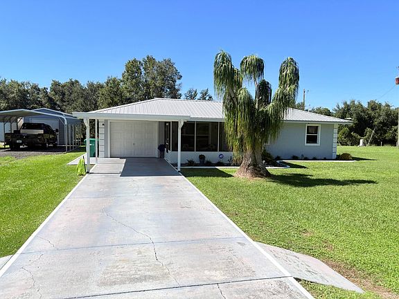 3rd image of 6012 SE 30TH Parkway
