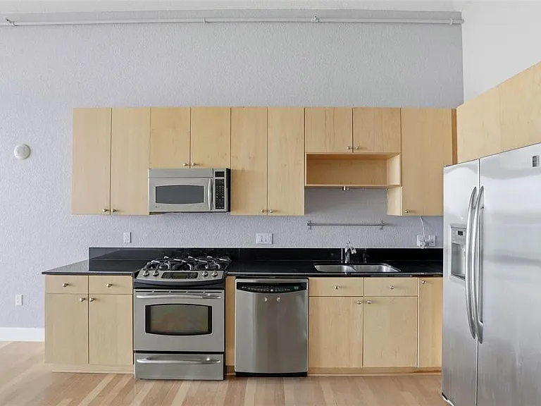150 E Robinson St #631 — Photo 5