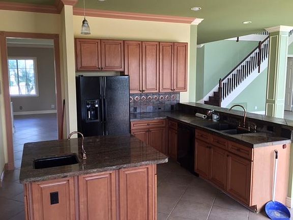 3rd image of 11694 Paradise Cove Ln