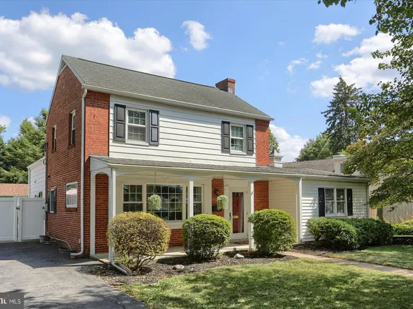 390 Walton St, Lemoyne, PA 17043