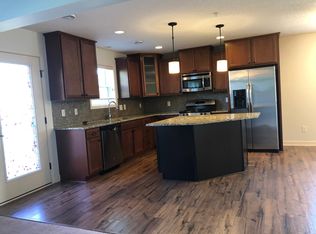 3419 Chestnut Ln, Eagan, MN 55123