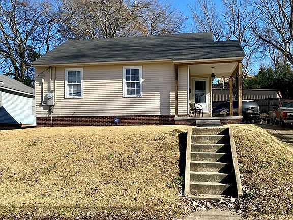2nd image of 2605 Oak St
