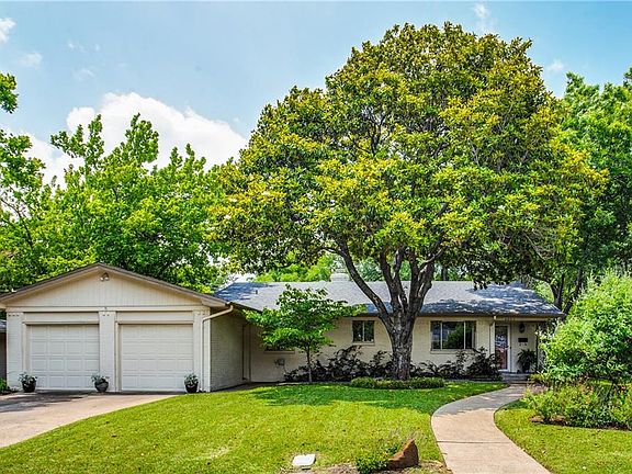 2nd image of 4205 Selkirk Dr W