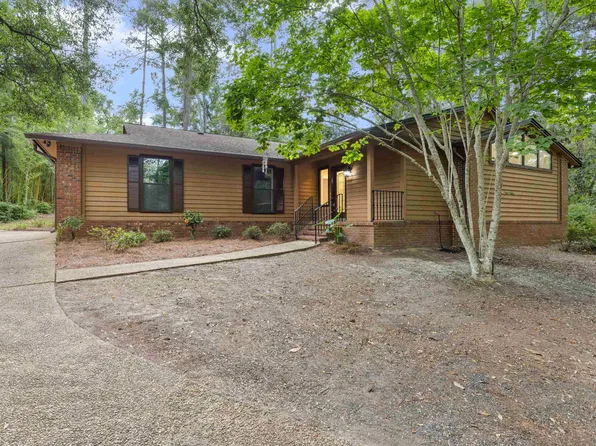 405 Nottingham Ct, Tallahassee, FL 32312