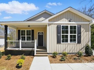 414 Clinton Ave, Lancaster, SC 29720