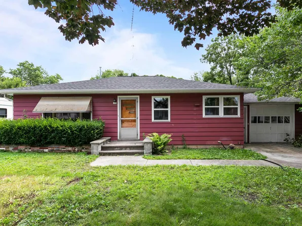182 Leffert St, Berlin, WI 54923