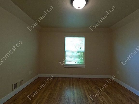5th image of 2224 10th Ave #1