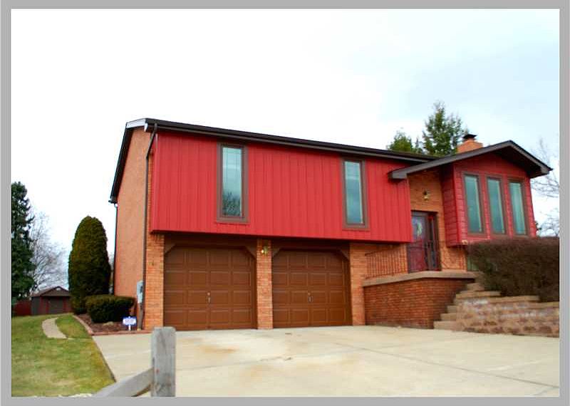 1st image of 478 Rosanne Dr