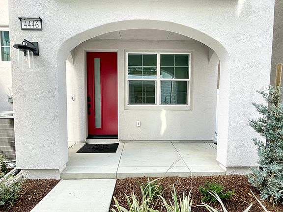 5th image of 4446 S Bryant Paseo