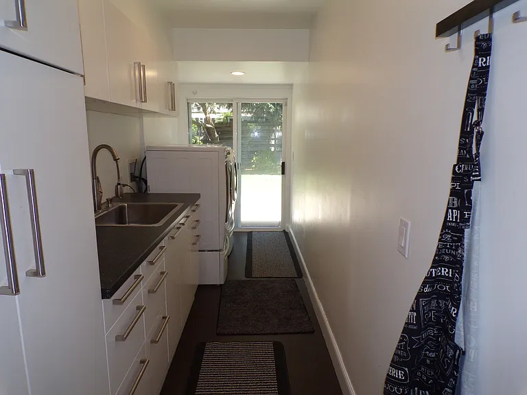 6331 SW Wilbard St — Photo 31