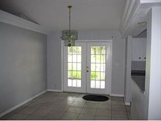 3rd image of 4396 NE 139th Ln