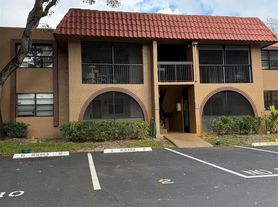 8601 NW 34th Pl, Sunrise, FL