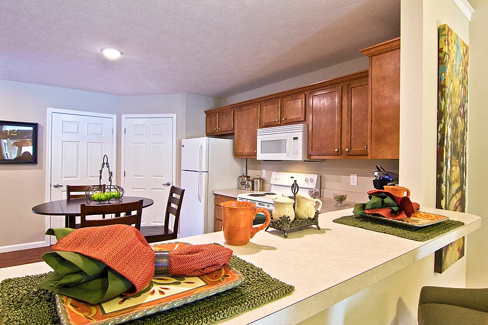 Redwood North Ridgeville Bagley Road — Photo 4