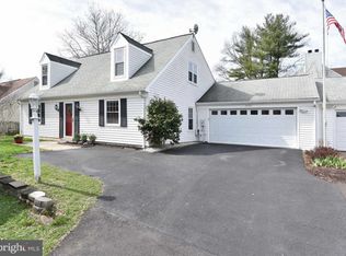 2458 Yarmouth Ln, Crofton, MD 21114