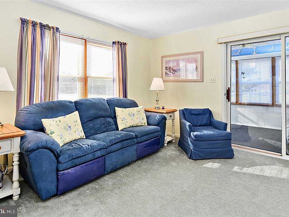 2nd image of 33682 Briar Ct #2C